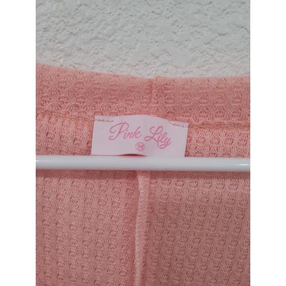 Pink Lily Women's Crop Top‎ Ruffle Bottom Pink Size Medium Short sleeve #13 - Picture 3 of 3